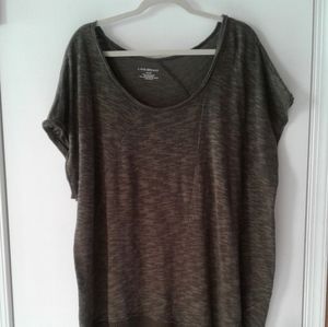 Handkerchief hem top